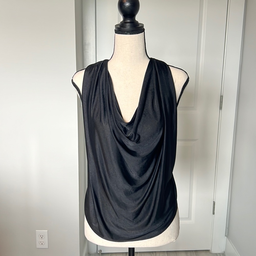 VS Sleeveless Draped Top, Size XS
